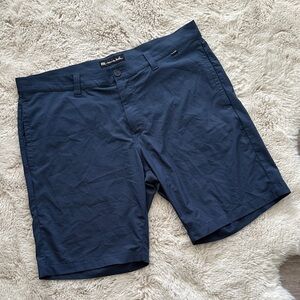 Travis Mathew Dark Blue Flat Front Shorts Sz 38 EUC